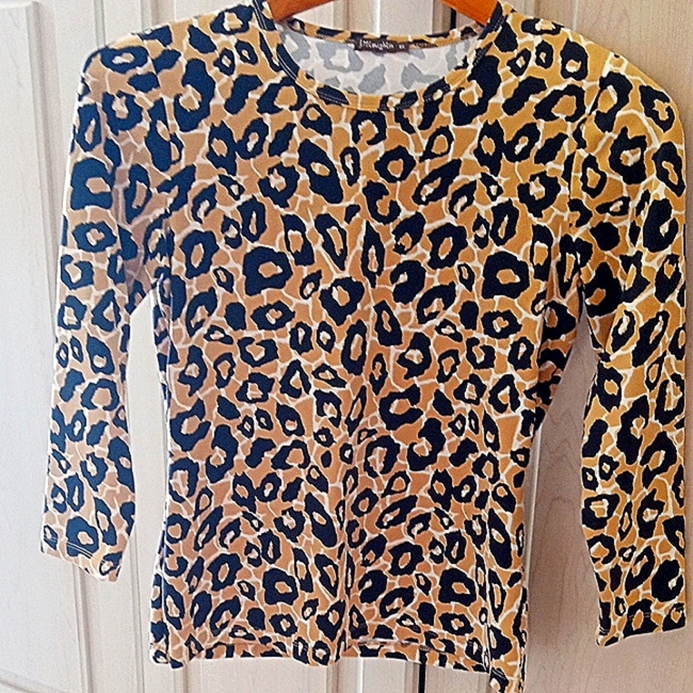 J.McLaughlin Leopard Print 3/4 sleeve - Catalina Cloth. Gently worn